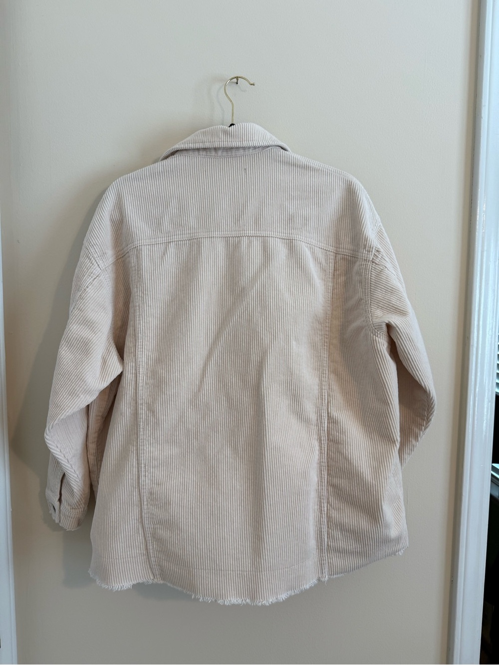 Zara Cream Oversized Corduroy
Jacket/Shacket with Pockets Size Women’s Medium - Picture 2 of 12